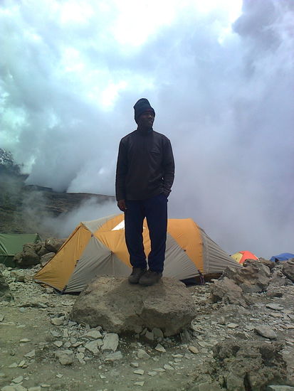 Zongolo im Barafu Camp auf 4.600m