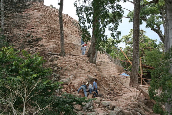 Die Ruinen von Copan sind in schlechtem Zustand, darum werden sie nun restauriert.