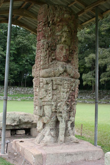 Stele bei Copan Ruinas