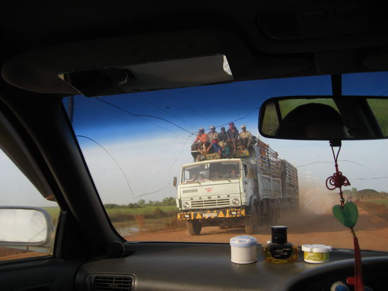 los geht's in Richtung Poipet