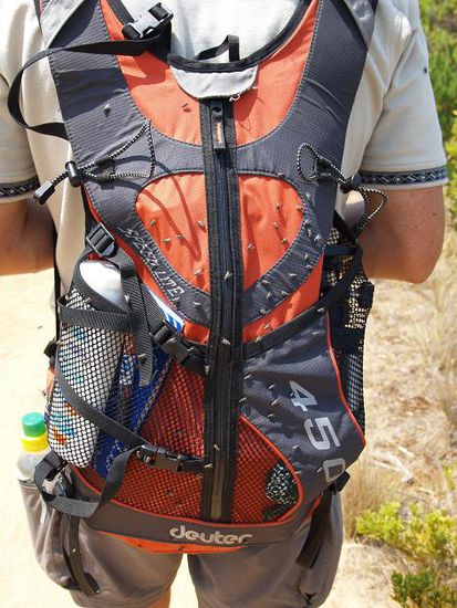 Fliegen am Rucksack