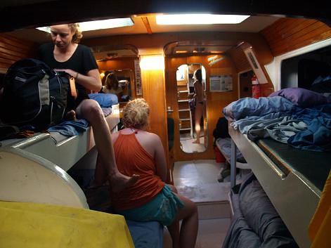 Unter Deck auf der "Maxi Hammer"