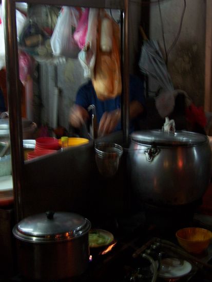 Essens-Stand auf der Jalan Petaling - dem berühmten Nachtmarkt