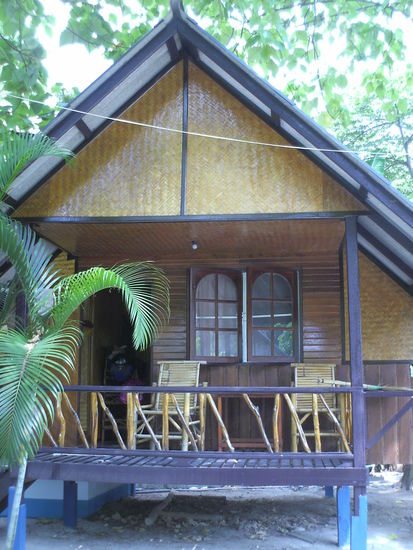 meine Bambushuette auf Koh Tao