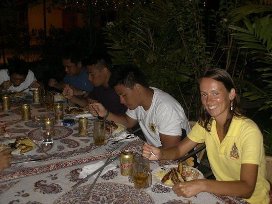 iranisches Essen bei Shirin mit meiner malayischen Reisegruppe