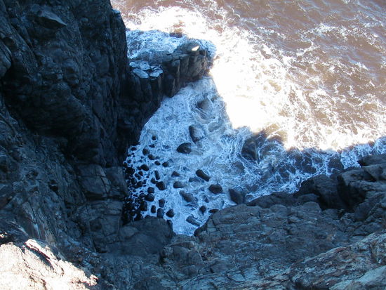 ... und hinter uns das.