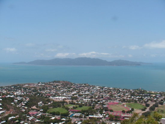Blick von Townsville aus auf Magnetic Island