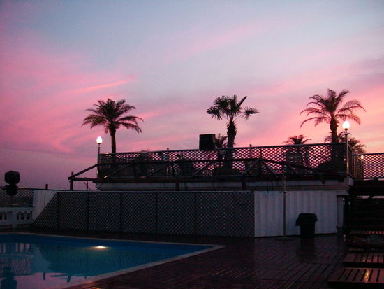 Top of D&amp;D Inn Hotel
Sonnenuntergang