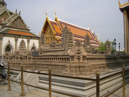 Miniatur des Angkor Wat auf der Obere Terrasse