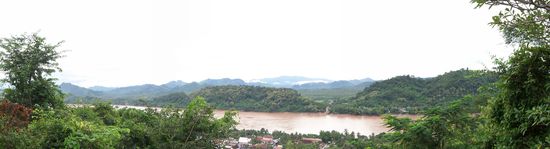 Ausblick von Oben auf den Mekong