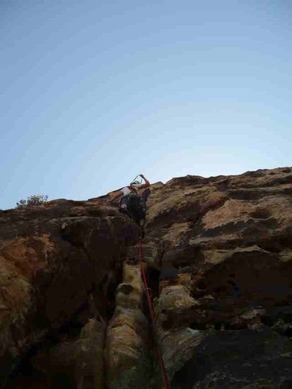Ganz andere Kletterwelt: trad climbing in Willow Springs.