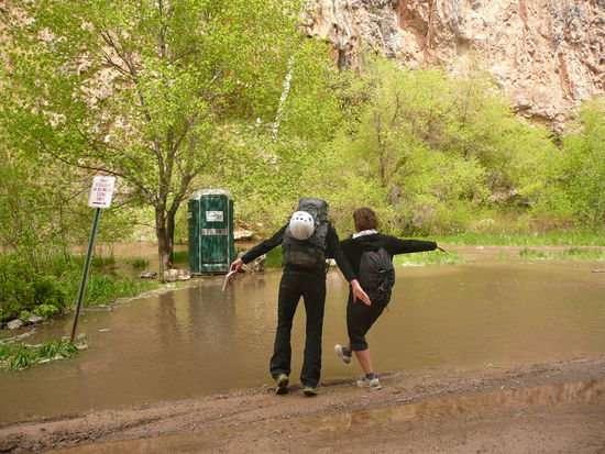 schwimmende Dixiklos 