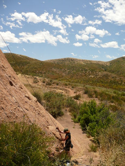 Texas Canyon im strahlenden Sonnenschein. Wenn die Routen saniert und die Campingplätze offen wären, sicher ein lohnenswertes Ziel.