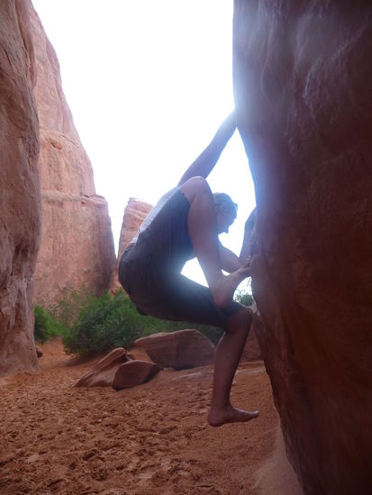 Sylv kanns nicht lassen, wie ein Äffchen.