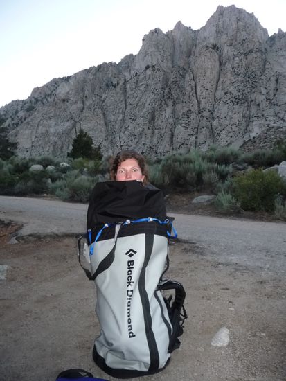 Unsere neueste Errungenschaft! Übergepäck ist billiger als ein Sitzplatz 