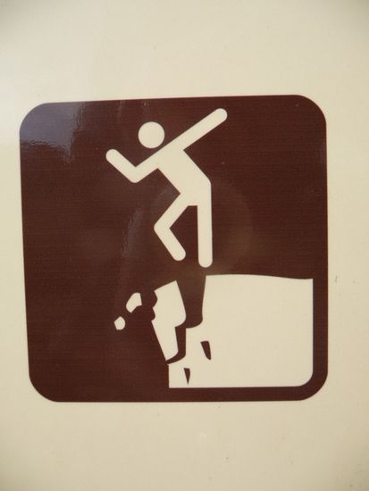 ...aber der aufmerksame Leser erkennt sofort, dass man bloß nicht an der Kante stehen darf.