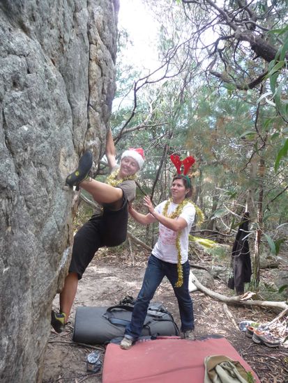 Der Bilderbuch-Heelhook (blockieren mit der Ferse) verblasst neben der schicken Weihnachtsdeko 