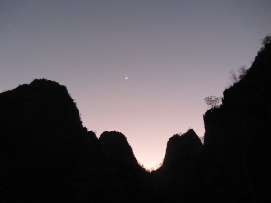 Abendlicher Blick aus der Zelttür