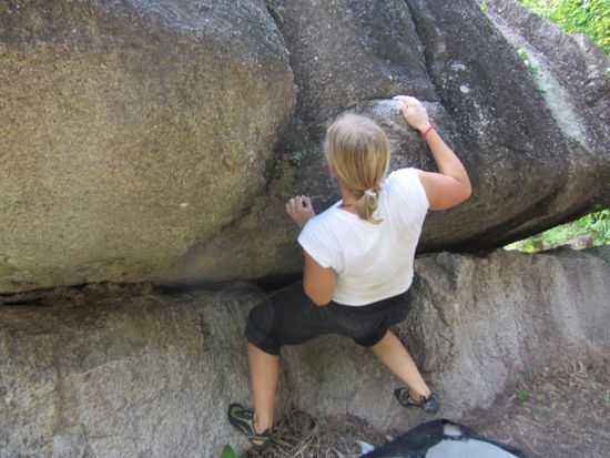 Der Granit hat ordentlich Haut gefordert