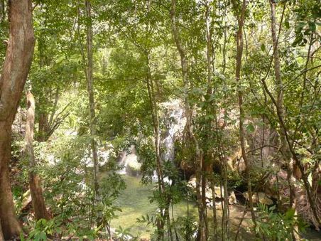 Auf dem Weg zum Wasserfall
