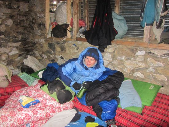 Wir trugen alles, was wir besaßen am Körper plus Schlafsack plus Decke...und es reichte gerade so.
