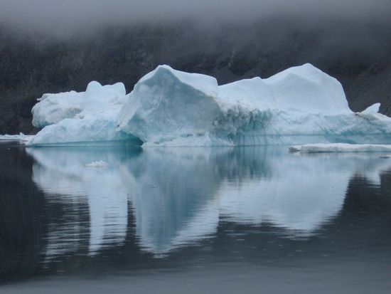 Eisberg im Angmagssalik Fjord