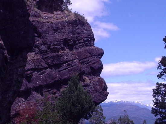 Indianderkopf oder doch ein zahnloser Hippie?