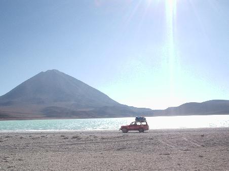 Laguna Verde, Vulkan Licancabur und unser Jeep