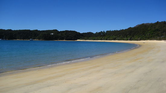 Mittagspause!  ist aber nur einen Hauch schoener als die Kantine im "Exarbeitsgeberbetonbunker" 