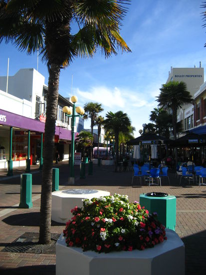 eine nette Einkaufsstrasse