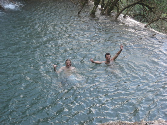 War sehr angenehm und erfrischend, nicht so kalt wie unsere Gebirgsbaeche