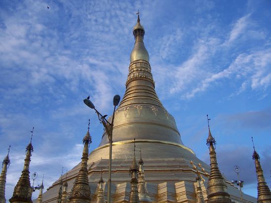 So gut war die Aussicht jetzt nicht vom Hotelfenster aus, aber aufgrund meiner bleiernen Müdigkeit war für den Rest des Tages eh an nichts mehr zu denken, außer schlafen...