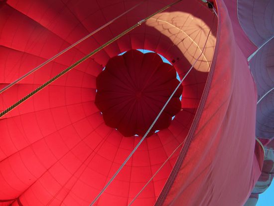 Irgendwann muß man mal von diesem Trip wieder runterkommen - fällt aber schwer und ist gleichzeitig extrem spannend !