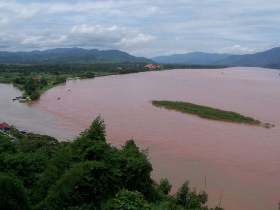 Das berühmt-berüchtigte Goldene Dreieck-
sieht gar nicht so spektakulär aus.