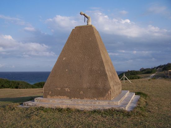 Denkmal in Praia do Tofo für Sklaven