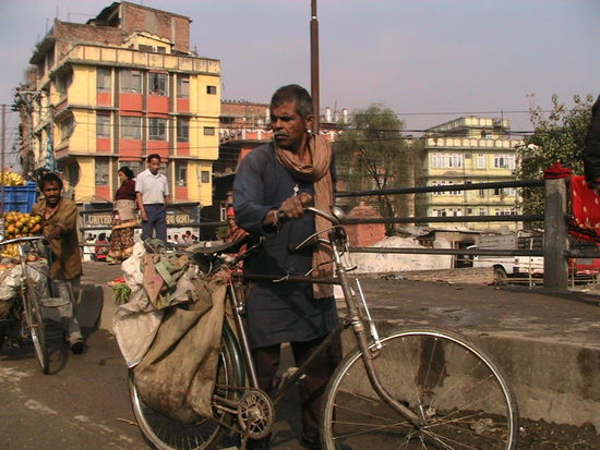 "mountain-bike" in der Hauptstadt des Daches der Welt