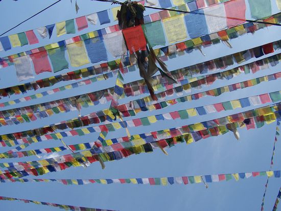 Auch hier wieder "Om mani padme hum..."