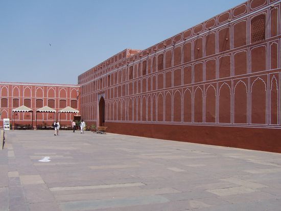 Stadtpalast in der pink city