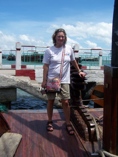 Alle Sorgen wegen Wetter vergessen und an Bord meiner "Privat-Dschunke" nach Cat Ba.