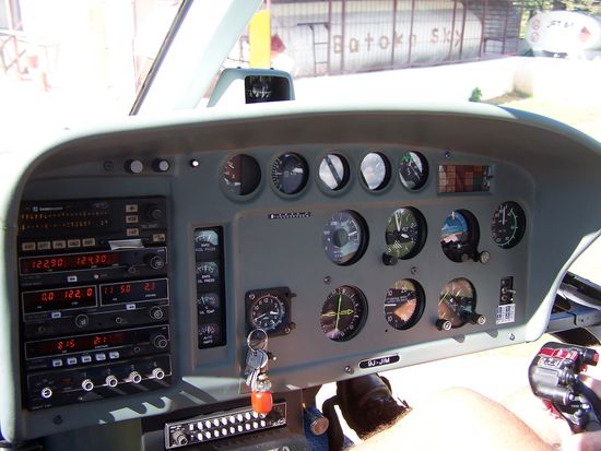 Alles roger, Mr. Bond ?