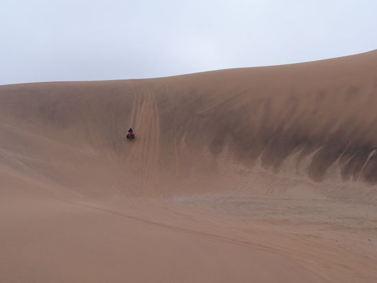 Einige Dünen "rockten" so richtig ! Manchmal wurde mir ganz anders, wenn ich sah, welch´ steile Abhänge ich vor mir hatte !