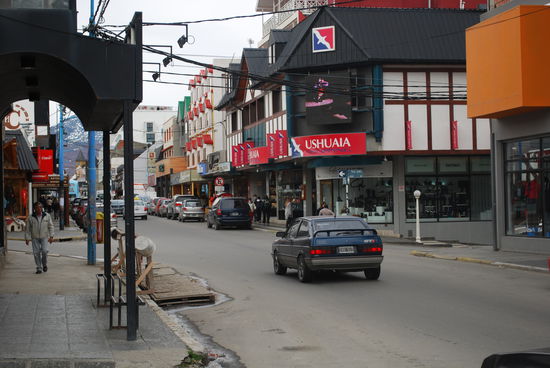 Sehr beschauliches Zentrum von Ushuaia, trotzdem gut zum shoppen, denn hier ist zollfreie Zone !