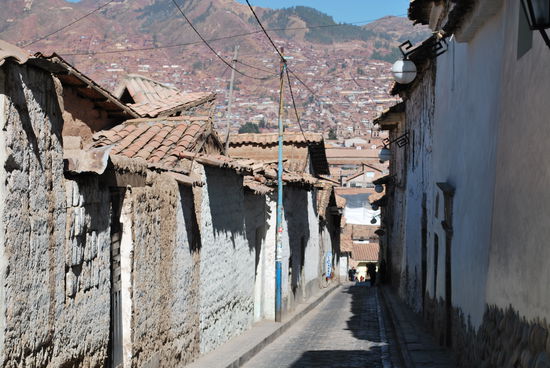 Die Häuser mögen alt und etwas schäbig sein, aber es ist super sauber und gepflegt !