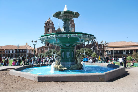 Brunnen auf der Plaza de Armas