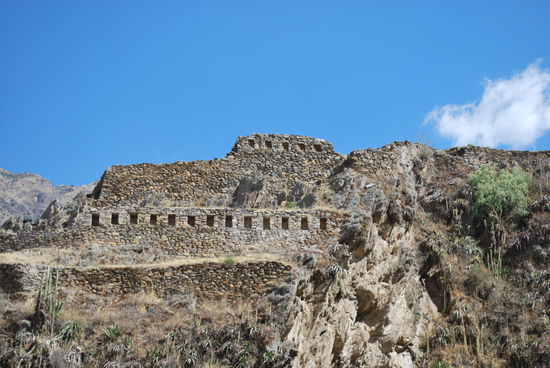 Es ist eine ganz schön anstrengende Kletterei hier oben !