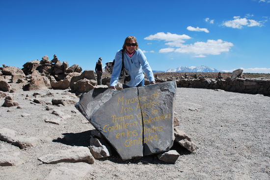 Der höchste Punkt ist erreicht: 4910 m Höhe und mir ist ganz leicht schwindelig, sonst nichts.