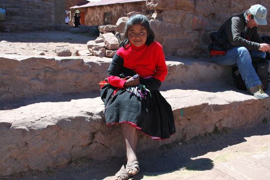 Wenn man höflich fragt und 1 Sol bezahlt, lässt sich jeder gern fotografieren.