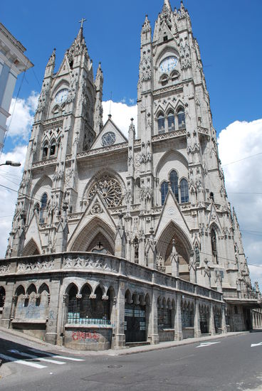 Basilica del Voto Nacional