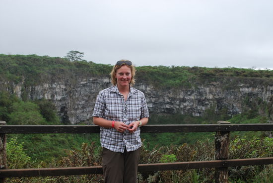 Nun ja, einer der Zwillinge im Hintergrund