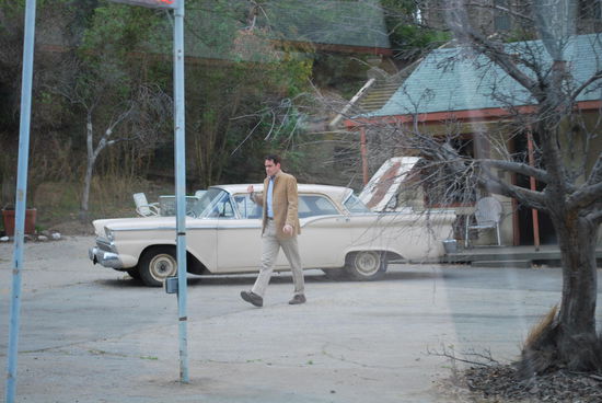 Diese Szene verstehen jetzt nur alle über 40, alle anderen an Bord des Zuges sind zu jung und kennen Psycho nicht, daher gähnen die Kiddies nur, als Mr. Bates mit gezücktem Messer auf uns zu kommt...